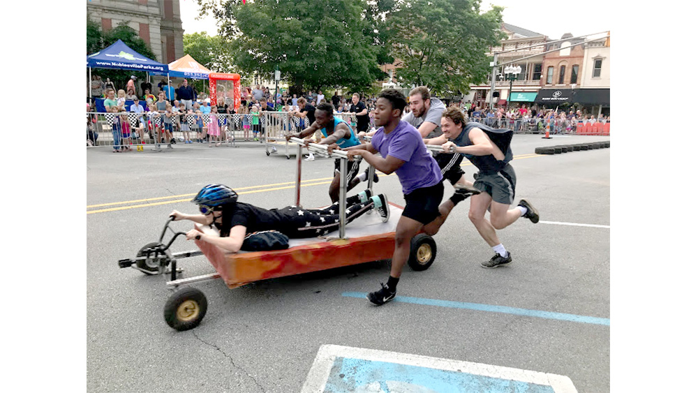 10th Darlington Bed Race returns to Downtown Noblesville square this summer