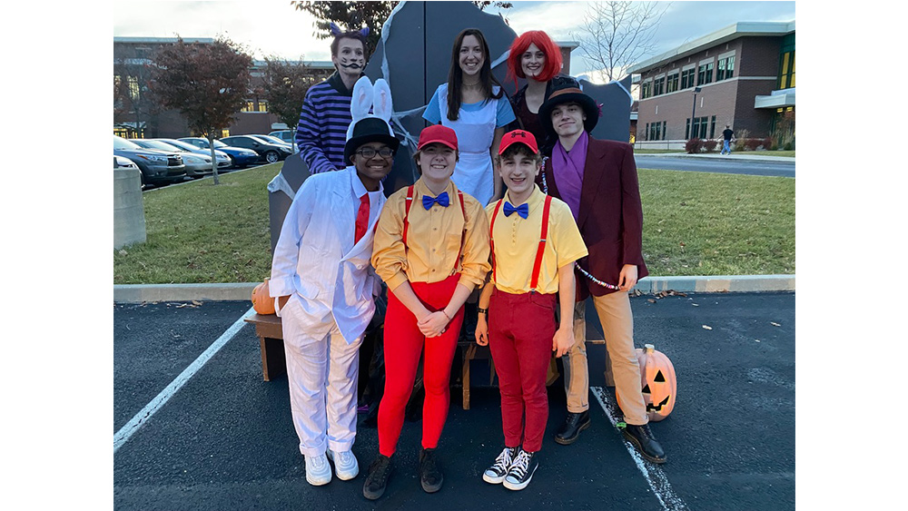 Noblesville thespians hold successful first TrunkorTreat event