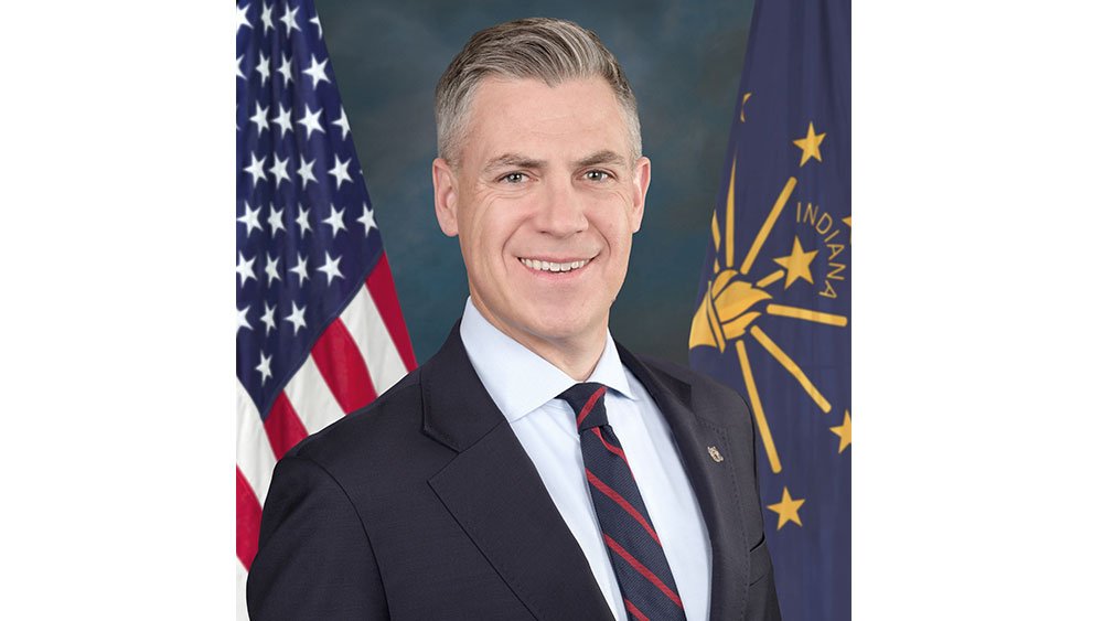 Jim Banks sworn in as Indiana’s newest United States Senator