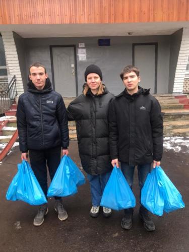 2022 - taking supplies to orphaned students in Zhytomyr