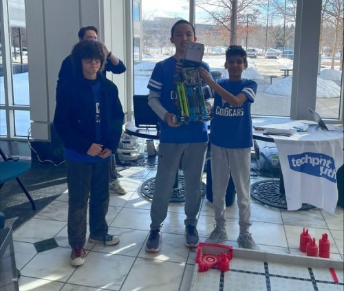 34343B-Carmel-CouGears