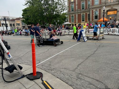 Bed-Race-2025_final race start