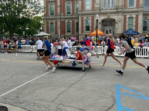 Bed-Race-2025_finish line 5
