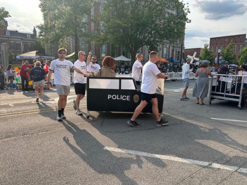 Bed-Race-2025_police dep. bed
