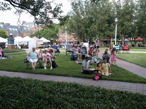 CarmelFest 2025 (Nik)_073