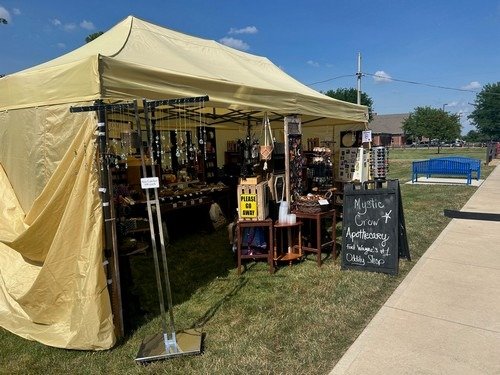 Cicero Lights 2025 (Grace)_Booth 7