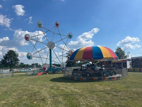 Cicero Lights 2025 (Grace)_fair ride 5