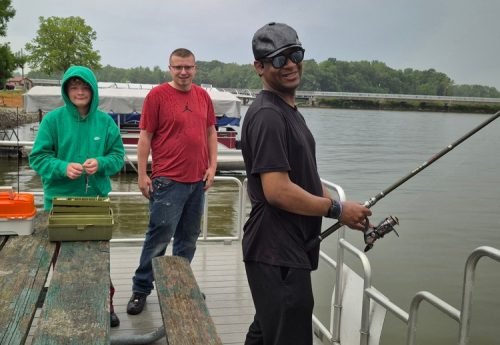 Cicero kids fishing_094945
