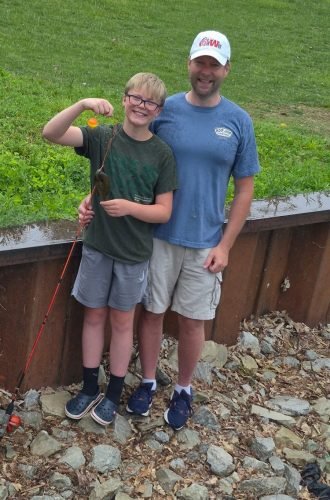 Cicero kids fishing_095027