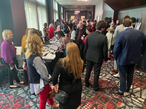 Crowd in hall (6)