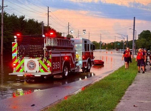 Fishers firefighters rescued (4)