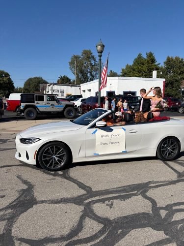 Heights homecoming parade (21)