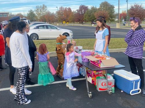 NHS Thespians 2022 trunk or treat (1)