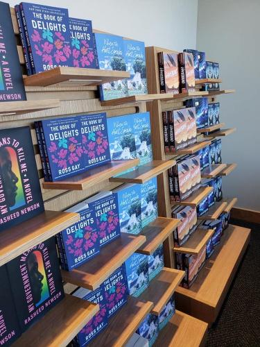 Noblesville-Janet-Barnes-and-Noble (7)