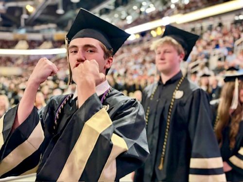 Noblesville graduation 2025 (02)