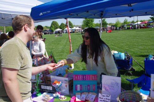 Pooja at Nville Farmers Market_2212