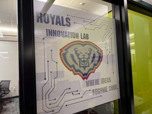 Royals Lab opening_4036