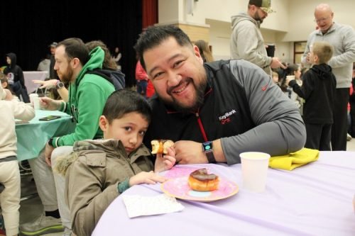 Sheridan Donuts_9443