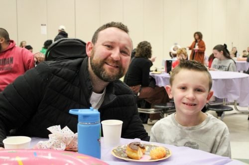 Sheridan Donuts_9449