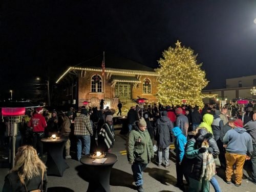 Sheridan Tree Lighting 2025 (6)