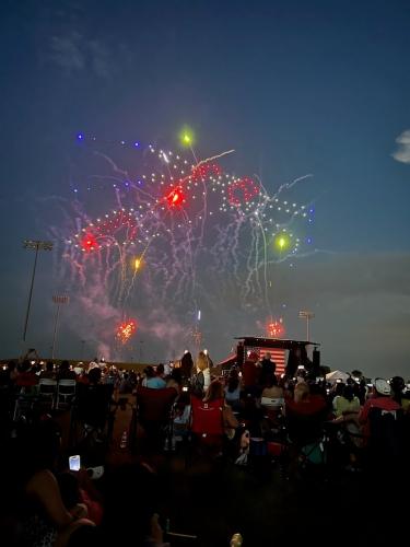 Westfield 2023 fireworks by Lisa Everling (3)