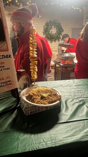 Wundernacht_Schnitzel and potato skewers